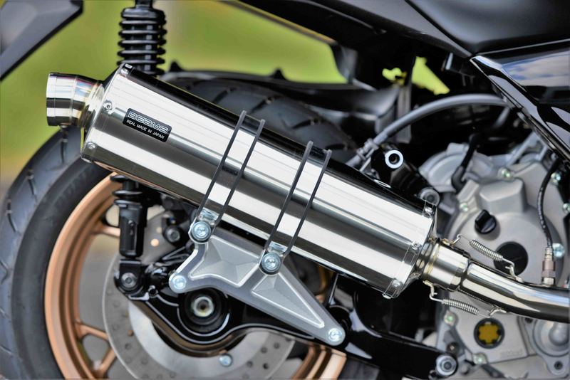 R-EVO ステンレス フルエキゾースト：X-MAX250：政府認証 ｜ BEAMS