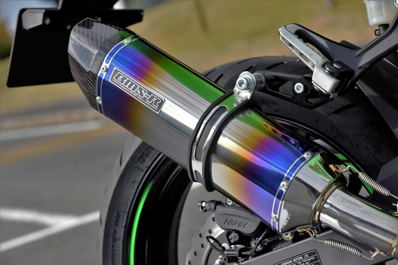 BEAMS NINJA400 スリップオンマフラー ヒートチタンサイレンサー 性能も排気音も妥協しない！BEETからNinja400用スリップオン