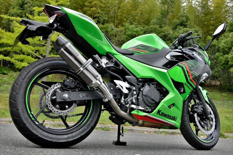 ガリフレイ CORSA-EVOⅡ スーパーメタルブラック スリップオン：Ninja250