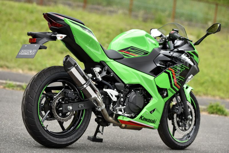 メガレース ZXR250&ZXR400 | カワサキ名車列伝 | カワサキイチバン